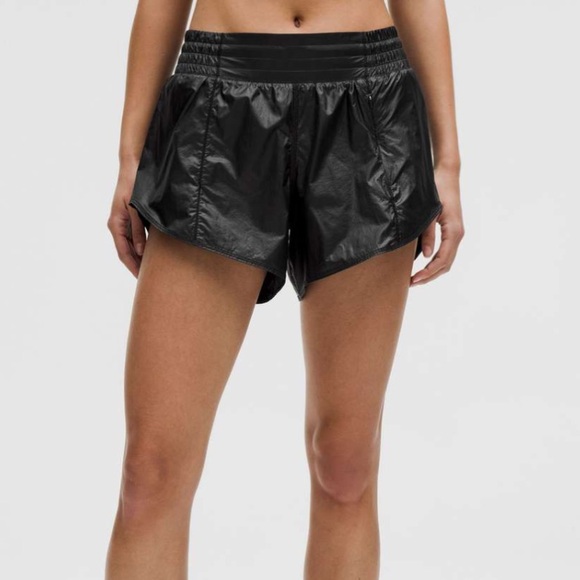 NWT Lululemon Hotty Hot High-Rise Lined Short 4" *Matte Sheen - Picture 1 of 7